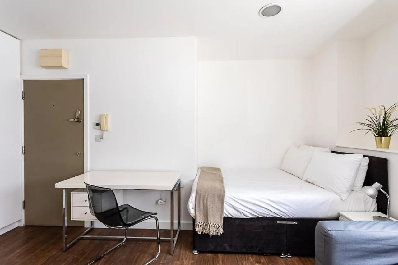 Chamber Street Apartment 1 London 0*,  United Kingdom